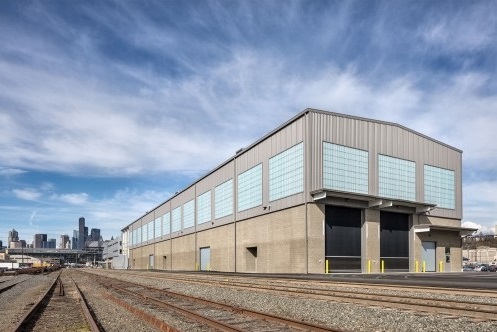 R&eacute;paration ou remplacement d&rsquo;une porte industrielle : comment d&eacute;cider et r&eacute;duire les temps d&rsquo;arr&ecirc;t