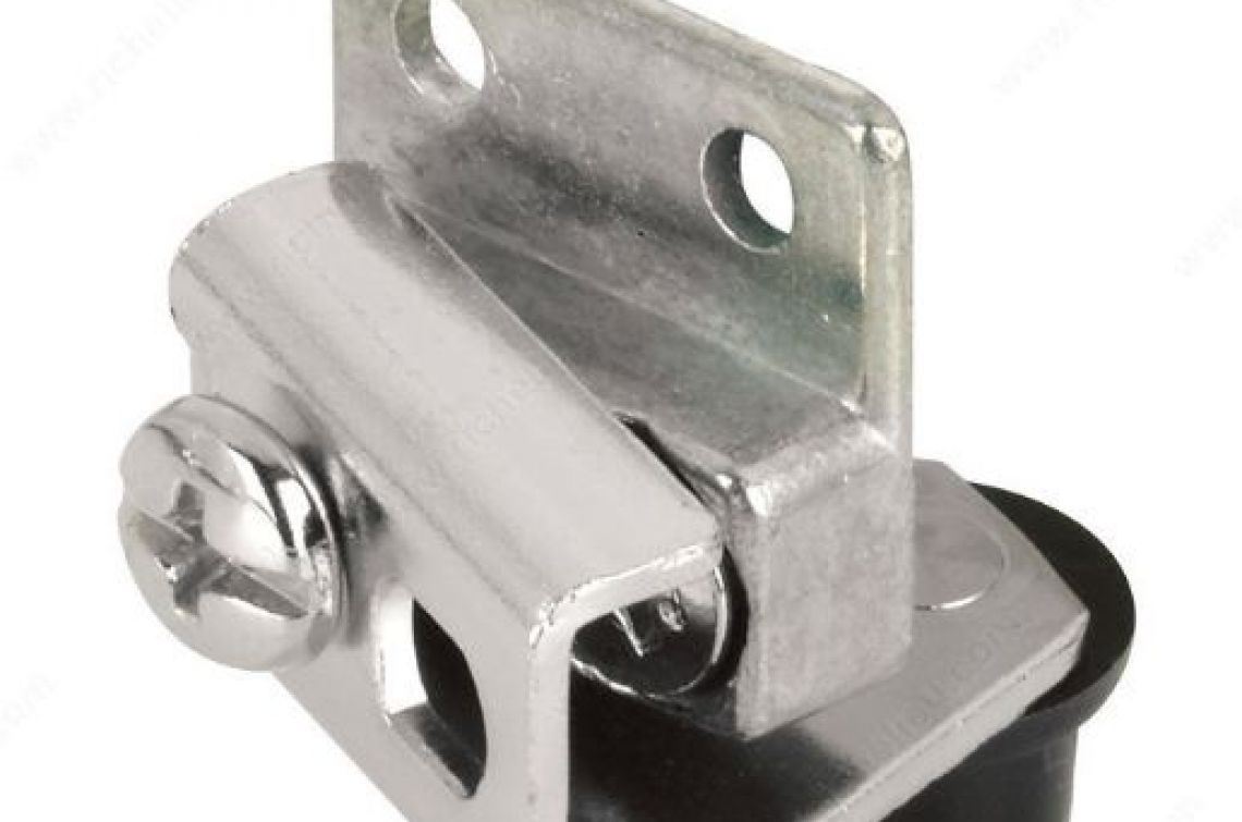 Commercial door pivots